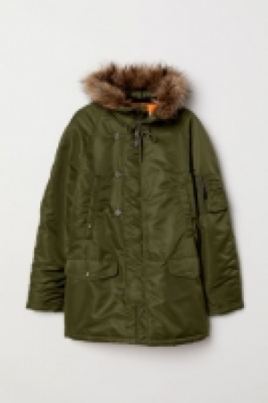  Padded parka 64.00 €