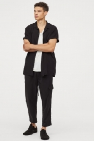  Cargo trousers 18.00 €