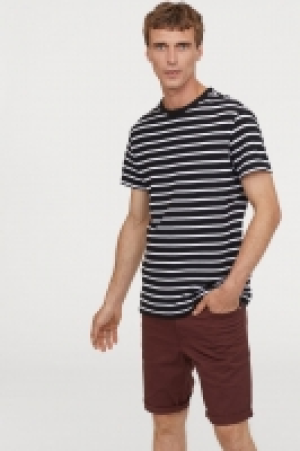  Twill shorts 13.00 €