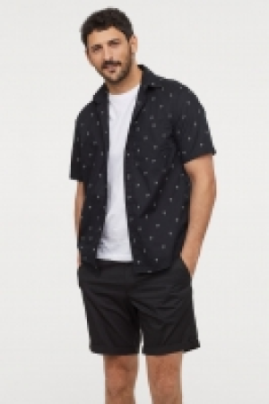  Chino shorts 10.00 €
