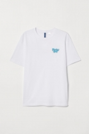  Printed T-shirt 11.00 €