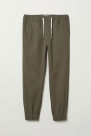  Cotton twill joggers 16.00 €