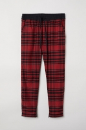  Twill joggers 32.00 €