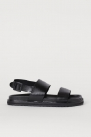  Leather sandals 30.00 €