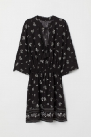  Short dress 20.00 €