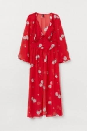  Long blouse with buttons 18.00 €