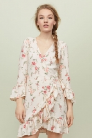  Patterned wrap dress 22.00 €