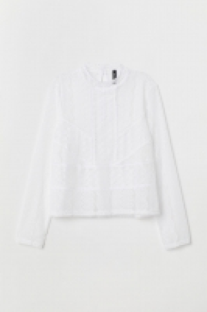  Lace blouse 18.00 €