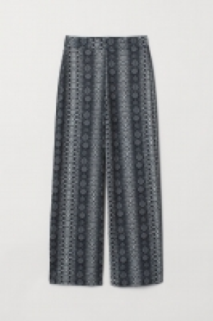  Wide jersey trousers 10.00 €