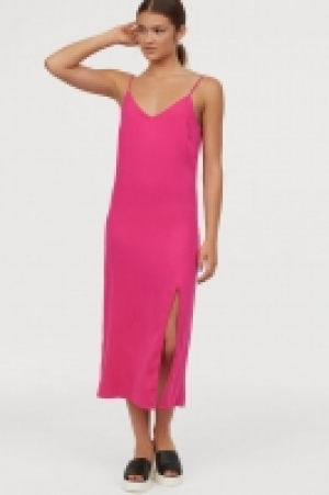  Calf-length dress 7.00 €