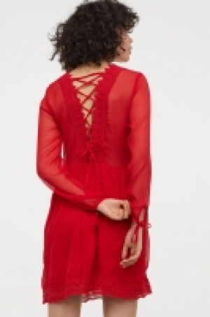  Chiffon dress 31.00 €