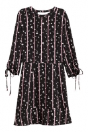  Crêpe dress 17.00 €