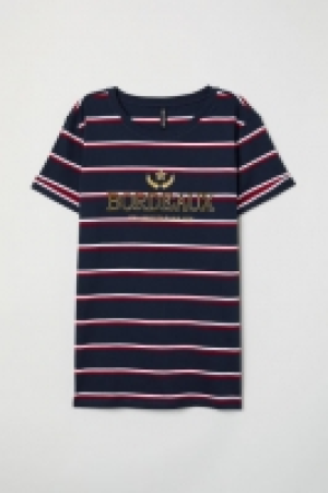  T-shirt with a motif 8.00 €