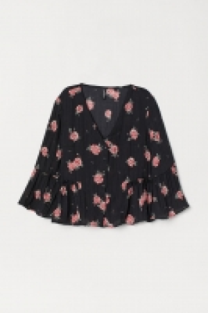  V-neck blouse 17.00 €