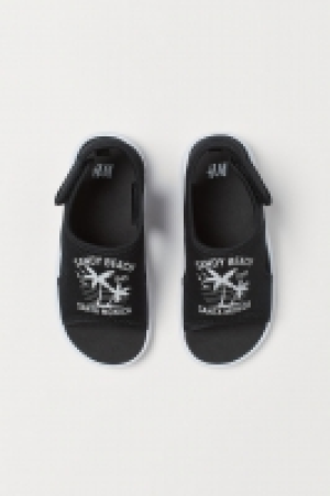  Scuba sandals 9.00 €