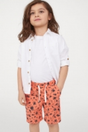  Twill shorts 7.00 €