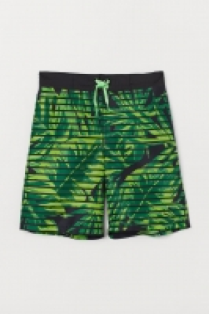 Printed swim shorts 10.00 €