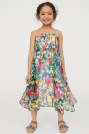  Patterned dress 13.00 €