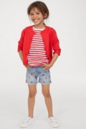  Denim shorts with embroidery 11.00 €