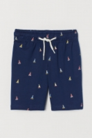 Patterned shorts 6.00 €