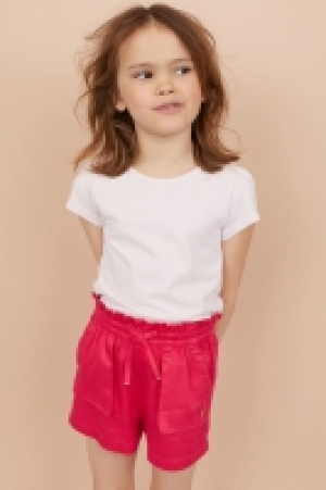  Shorts with a glittery heart 6.00 €