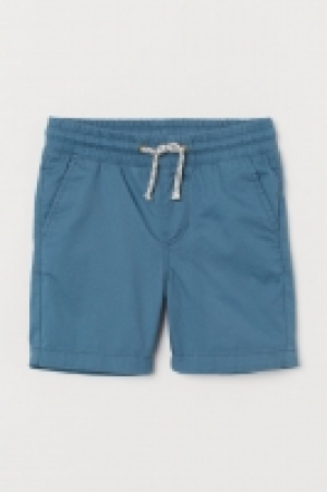  Cotton twill shorts 7.00 €