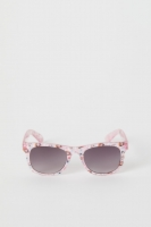  Patterned sunglasses 2.00 €