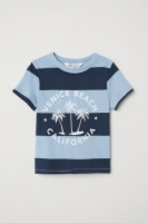  Patterned T-shirt 6.00 €