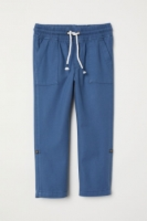  Pull-on trousers 10.00 €