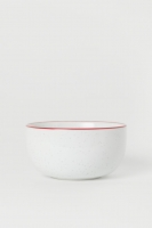  Large stoneware bowl 6.00 €