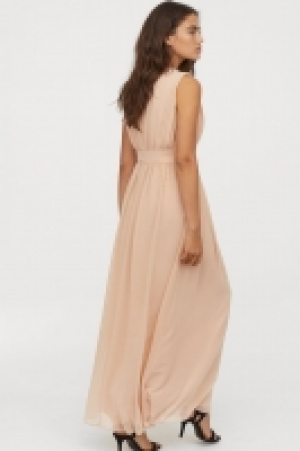  Beaded dress 42.00 €