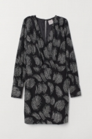  V-neck dress 40.00 €
