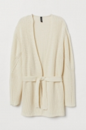  Cardigan with a tie belt 18.00 €
