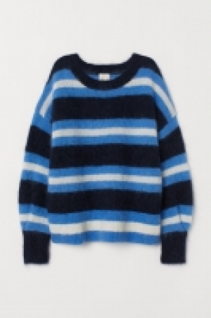  Knitted wool-blend jumper 30.00 €