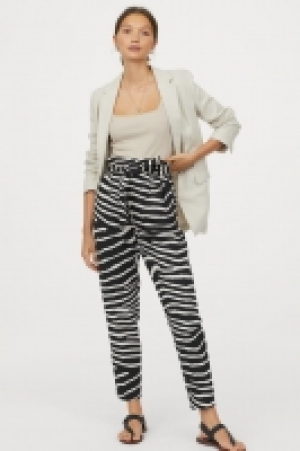  Linen-blend paper bag trousers 13.00 €