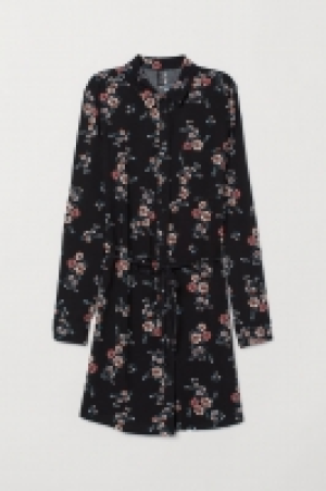  Shirt dress 8.00 €
