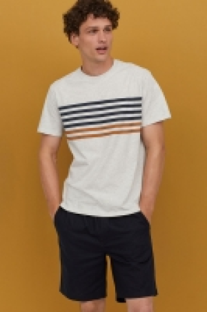  Cotton T-shirt 5.00 €