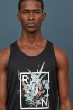  Running vest top 3.00 €