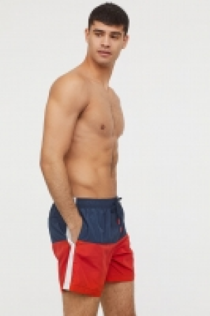  Swim shorts 13.00 €