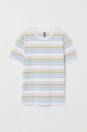  Striped T-shirt 3.00 €