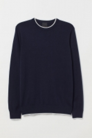  Fine-knit cotton jumper 13.00 €
