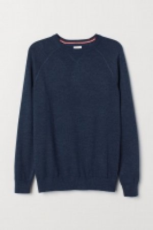  Cotton raglan-sleeved jumper 6.00 €