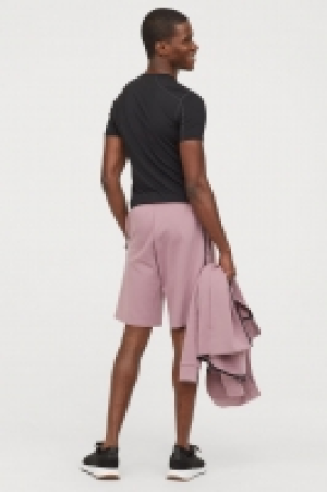 Sports shorts 7.00 €