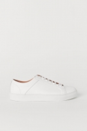  Trainers 30.00 €