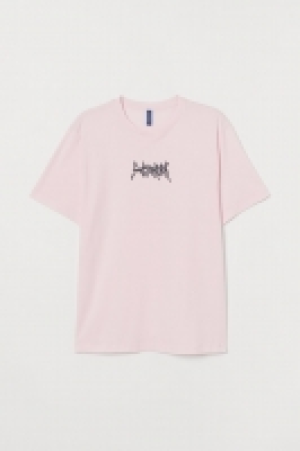  T-shirt with a motif 3.00 €