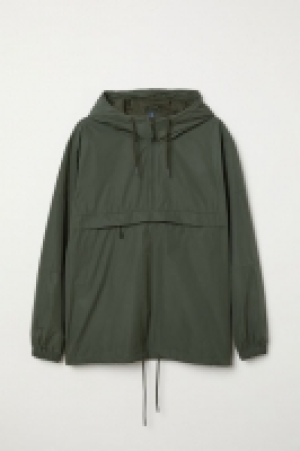  Anorak with a hood 18.00 €