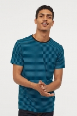  Striped T-shirt 5.00 €