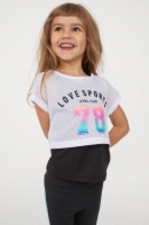  Double-layered sports top 8.00 €