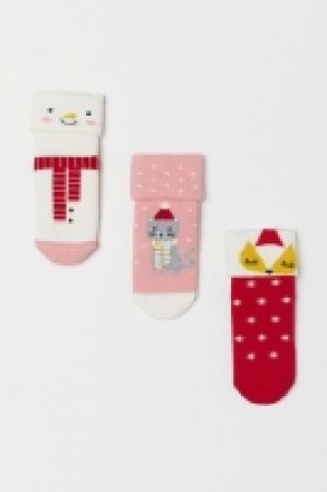  3-pack socks 4.00 €