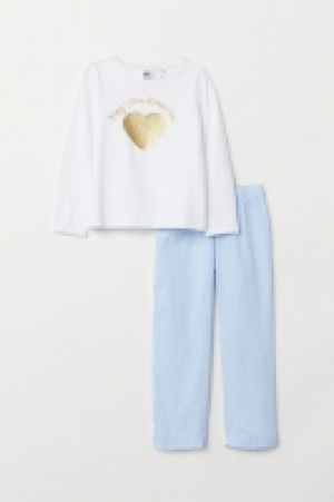  Pyjamas 8.00 €